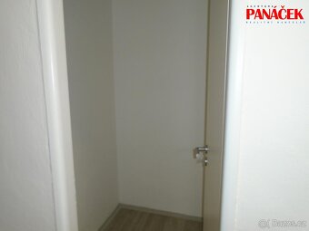 Pronájem bytu 1+1  Zlín rekonstrukce - 11