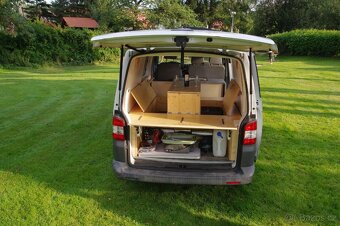Prodám VW T5 long - obytné auto - 11