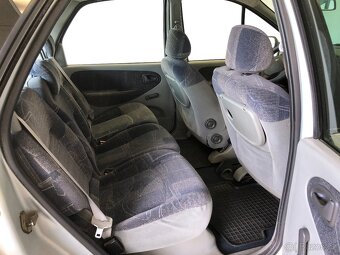 RENAULT SCENIC 1.6 16V - 11