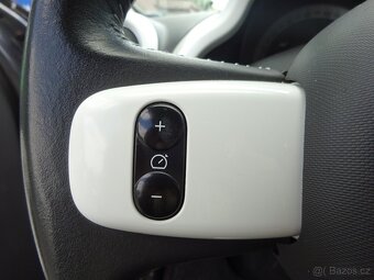 Renault Twingo 0,9 i, GARANCE KM,1 MAJITEL - 11