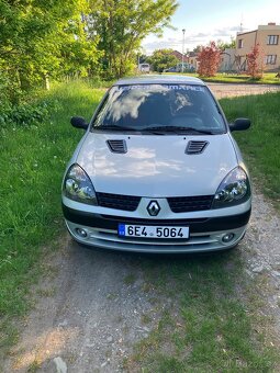 Renault Clio 1.2 16V - 11