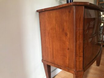 Komoda malá biedermeier - 11