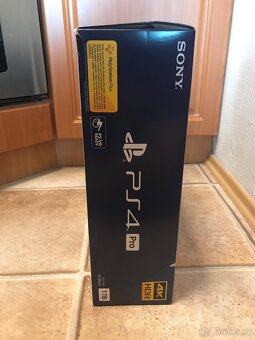 Playstation 4 Pro 1TB - 11