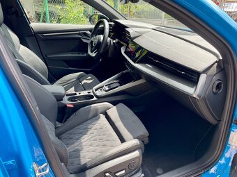Audi RS3 2.5 TFSI Quattro TURBO BLUE - 11