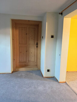 Prodej RD, chalupy, místo k podnikání - 11