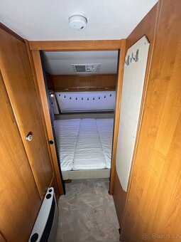 Karavan HOBBY EXCLUSIVE  Nezávislý na elektřině+pojezdy - 11