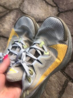 Nike pegasus 40,5 - 11