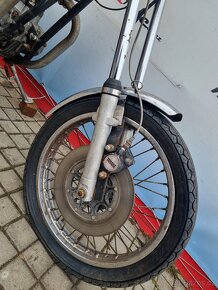 Yamaha XS 650 - 11