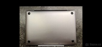 Apple MacBook Pro 13” M2 (2022) – Ve špičkovém stavu, 1 TB - 11