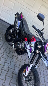 Aprilia sx 125 supermoto ABS - 11