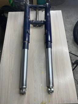 Originální nova přední vidlice teleskopy pružiny pouzdro - 11