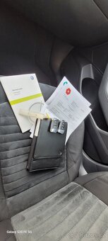 Volkswagen  Passat 2,0 TDi Highline sedan - 11