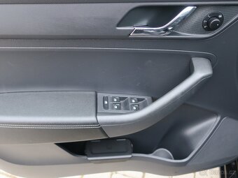 Prodám Škoda Rapid 1.2 TSi 66 kW Ambiente - 11