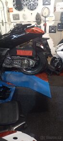 Yamaha Xmax 125 - 11