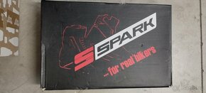 Boty zn Spark vel.42 - 11