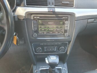 Škoda Superb Combi Elegance 2,0TDi 125kW DSG - 11