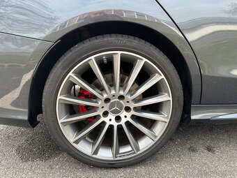 Mercedes Benz C250 W205 AMG - 11