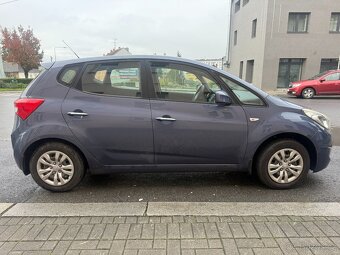 Hyundai IX20 1,4 LPG - 11