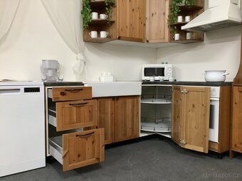 Selská kuchyně LARA - 11