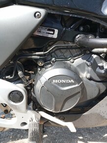 Honda Varadero XL 1000 V SD02 - 11