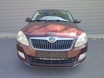 2011 facelift Škoda Fabia 1.4i 16V 63 kW - 11