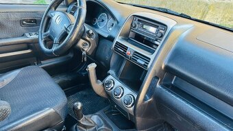 Honda CR-V 2.0i lpg 4x4 - 11