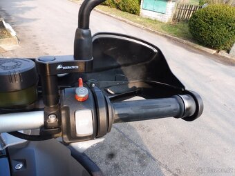 Prodám plně vybavenou Bmw R 1200 GSA 2012 TB - 11