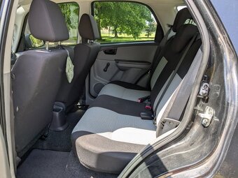 Suzuki SX4 1.5 73kw benzín, černá metalíza - 11