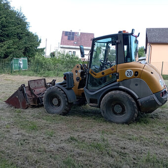 Kolový nakladač AHLMANN AX85, 2008, 45kw - 11
