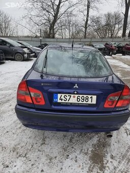 Mitsubishi Carisma 2003 1.8 benzín - 11