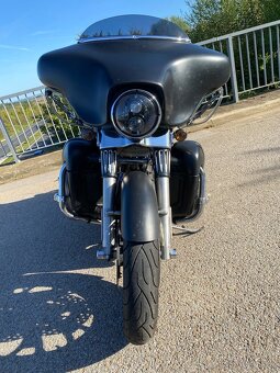 Harley Davidson Street Glide 103 - 11