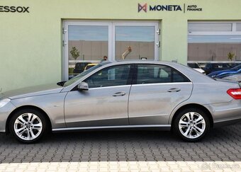 Mercedes-Benz Třídy E 220CDI AVANTGARDE A/T 2xKOLA - 11