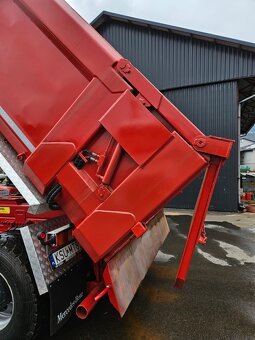Mercedes-Benz Arocs 8x4 - 11