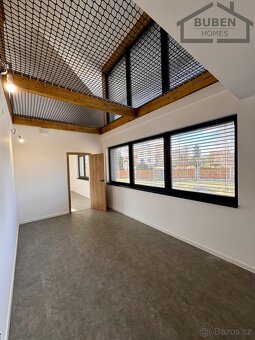 Novostavba RD  5+kk s chytrou domácností (161 m2), se stodol - 11