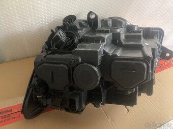 Volkswagen T6.1 FULL LED 7L1941036E Pravý světlomet - 11