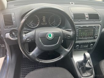 ŠKODA OCTAVIA II 1.6 TDI 77KW 4X4 PDC,TAŽNÉ,PO SERVISE,PNEU - 11