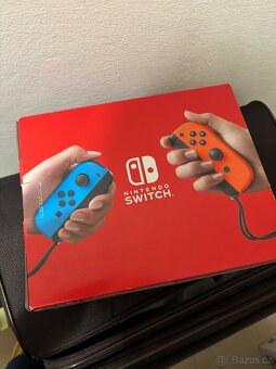 Nintendo Switch Classic - 11
