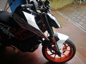 KTM 390 Duke - 11