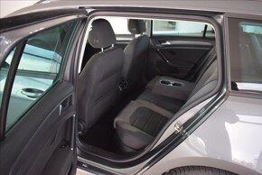 Volkswagen Golf 2.0 TDI Combi r. 2020. 131080km - 11