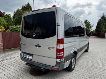 Mercedes Sprinter 211 9 míst - manuál 2.2 CDI 110kw HEZKY - 11