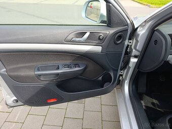 Škoda Octavia 1.6 TDI Family 77kw, 2012/11, xenony - [5.6. 2 - 11