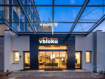 Prodej bytu 1+kk, 23 m2, Praha 5 - 11