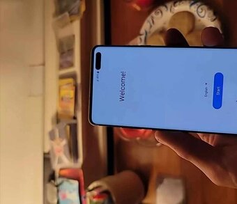 Samsung Galaxy S10 - 11