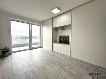 Pronájem novostavby bytu 2+kk, 67 m2, terasa 16 m2, garáž +  - 11