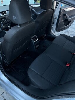 ŠKODA OCTAVIA 1.6 TDI 77 kW DSG - 11