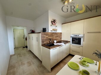 Prodej byty 1+1, 42 m2 - Karviná - Nové Město, ev.č. 00195 - 11