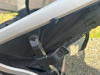 Thule Urban Glide 2 Double i s korbičkou - 11
