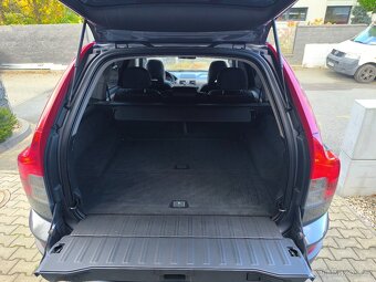 Volvo XC90 2.4 D5 V5 136kw AWD +++VELMI PĚKNÝ STAV+++ - 11