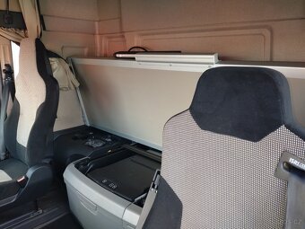 MAN TGX 18.460 Euro 6c - 18t - 18 Epal - Čelo - RETARDÉR - 11