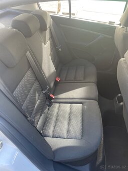 Škoda Octavia II 1.6tdi, původ ČR - 11